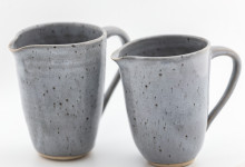 Susanne Keramik & Foto – Små söta kannor som passar till mjölk/vaniljsås