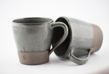 Små nätta kaffekoppar, dessa små tunna, söta raringar rymmer ca. 2 dl.