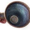 Drejade keramikmuggar, blåmelerade med oglaserad fot